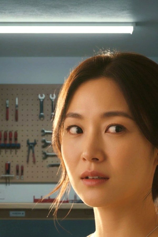 The Perfect Husband episode 3: The Hobby Room